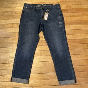 Eddie Bauer Jeans Women’s Size 10 Boyfriend Mid Rise Slim NWT Cropped Dark Wash